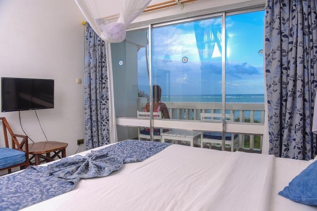 Mombasa Beach Hotel Extérieur photo