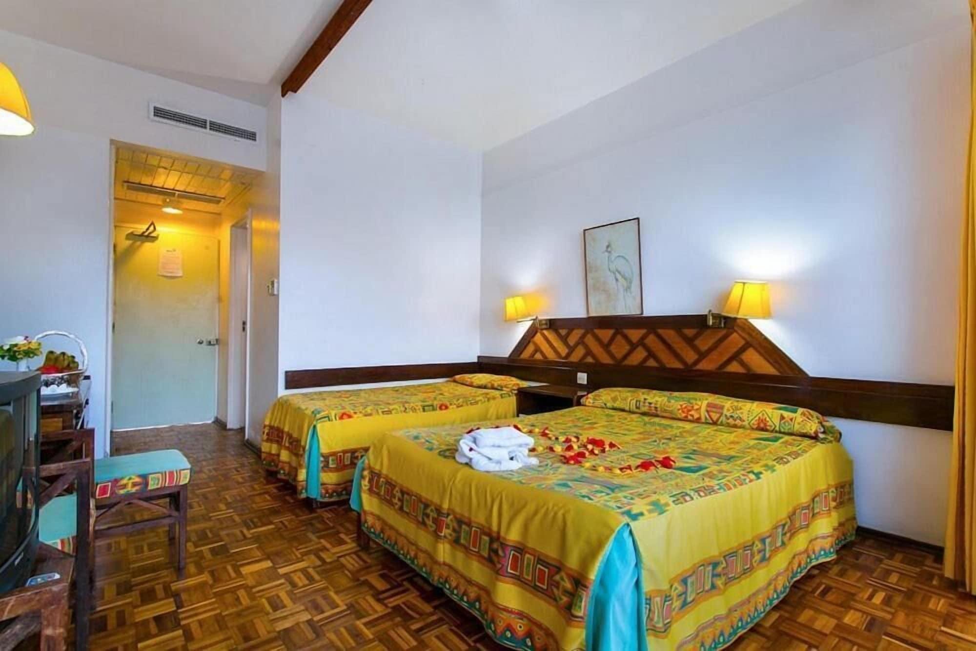 Mombasa Beach Hotel Extérieur photo