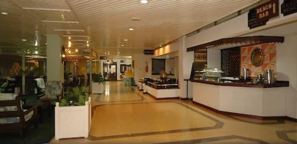 Mombasa Beach Hotel Extérieur photo