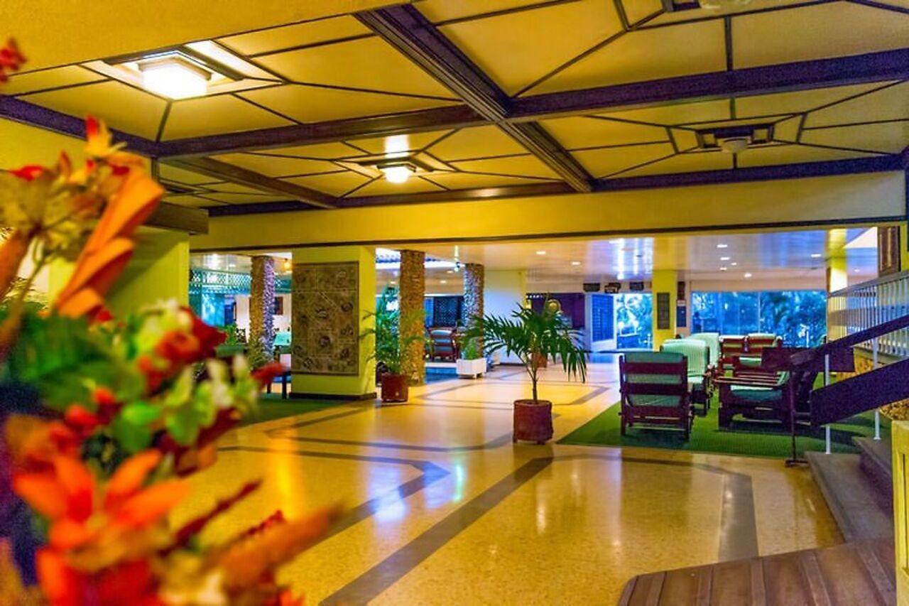 Mombasa Beach Hotel Extérieur photo