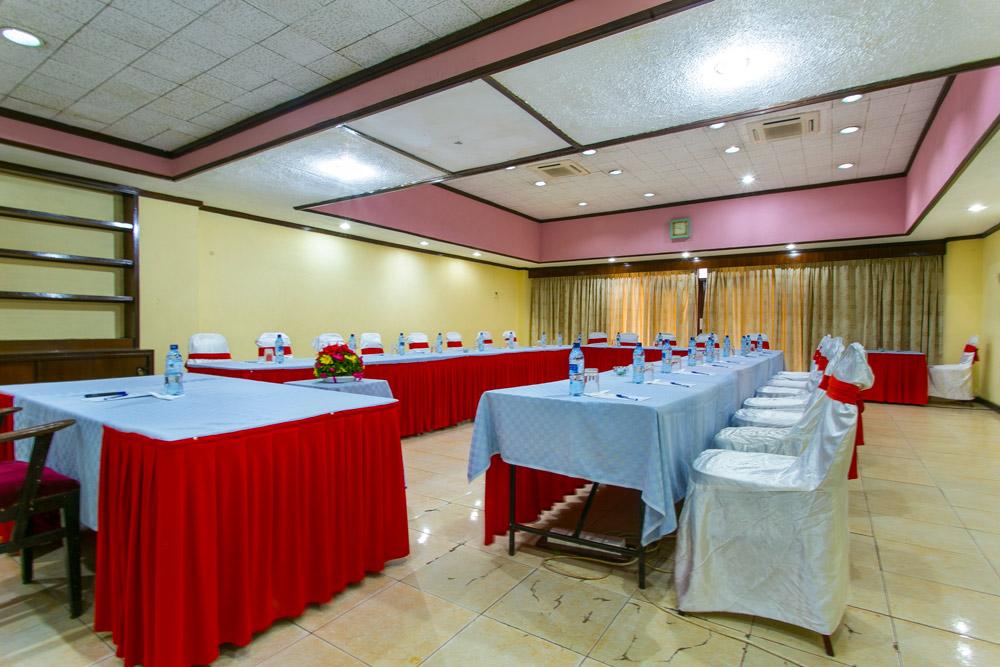 Mombasa Beach Hotel Extérieur photo