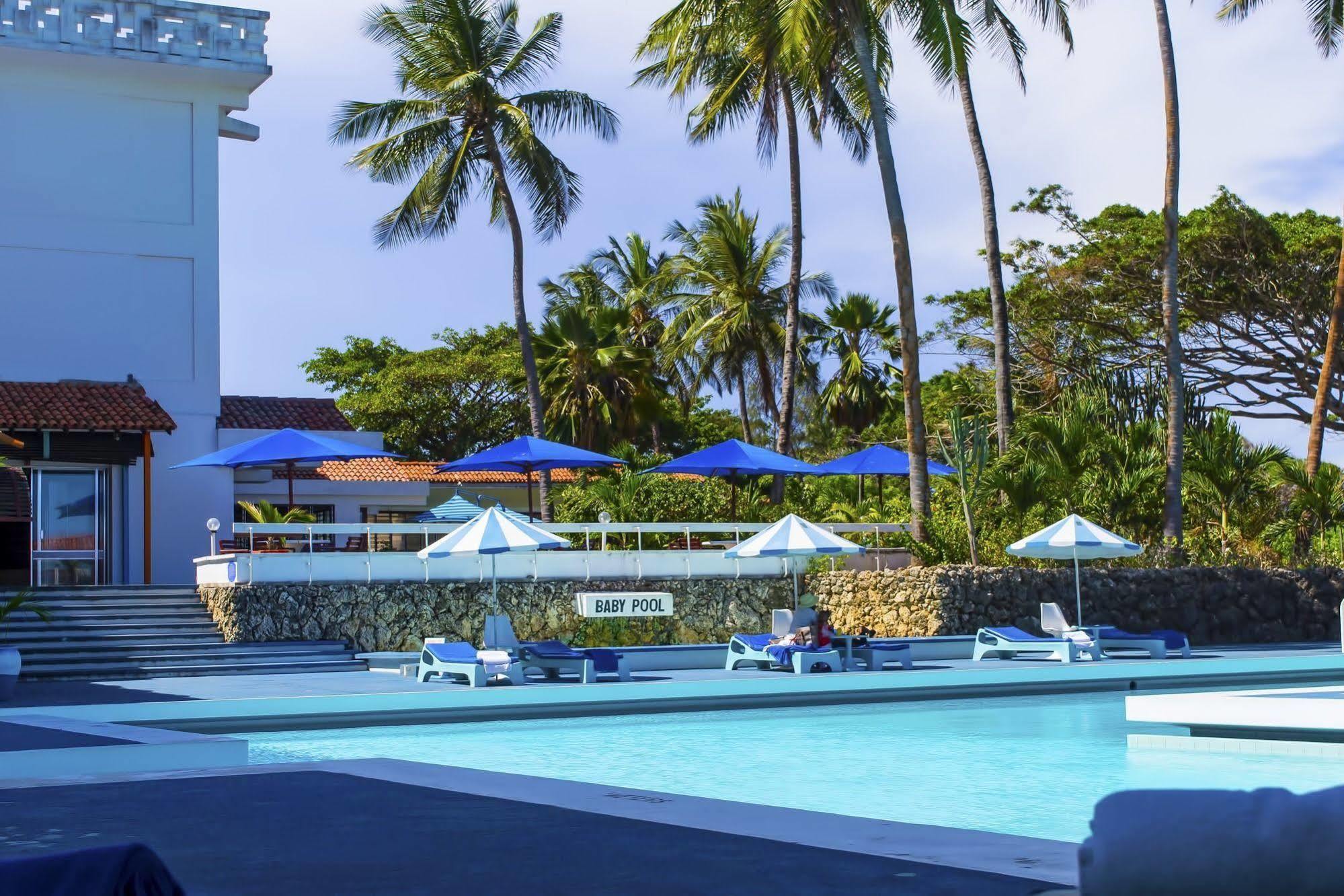 Mombasa Beach Hotel Extérieur photo