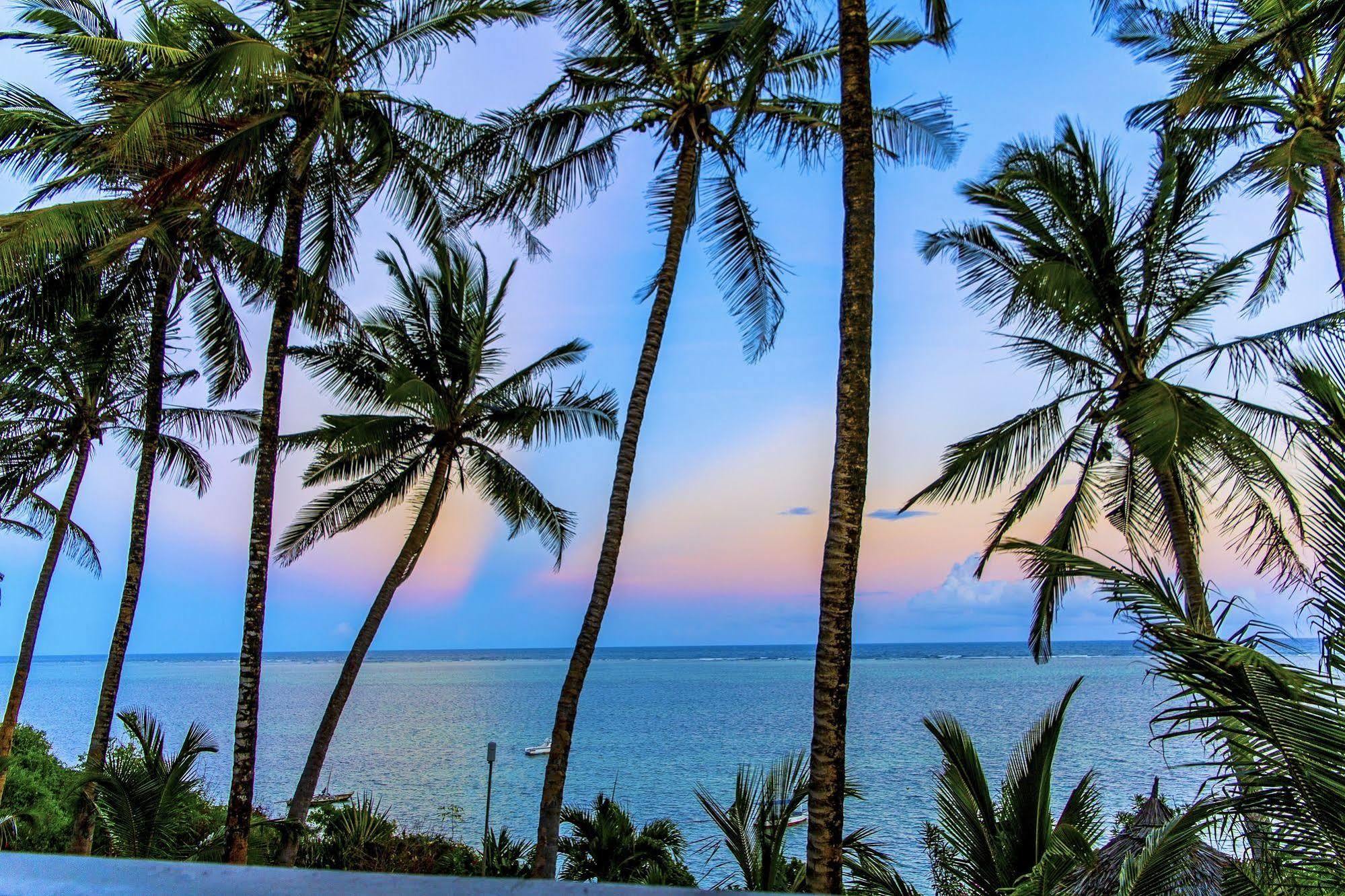 Mombasa Beach Hotel Extérieur photo