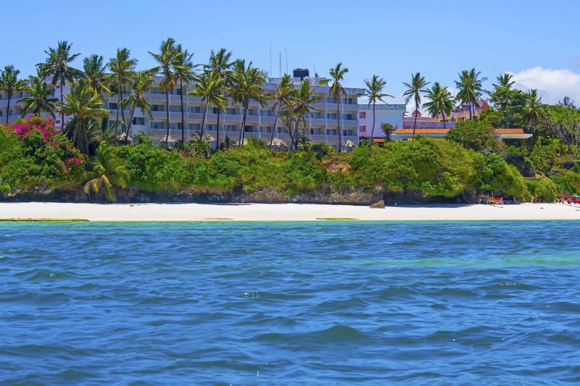 Mombasa Beach Hotel Extérieur photo